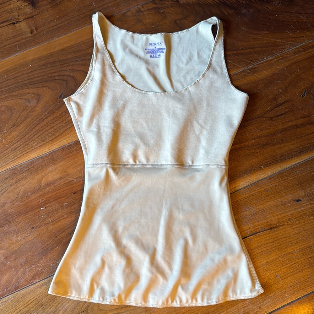 Spanx by Sara Blakely Nude Tank Top shape wear size small